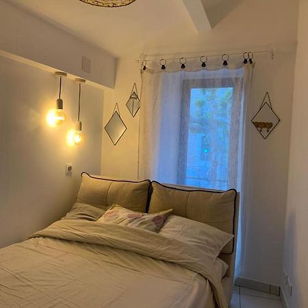 Апартаменты Tinyhouse Ла Рокет-Сюр-Сиань Экстерьер фото